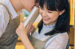 小清新情侣写真风格,小清新情侣写真风，甜蜜瞬间定格